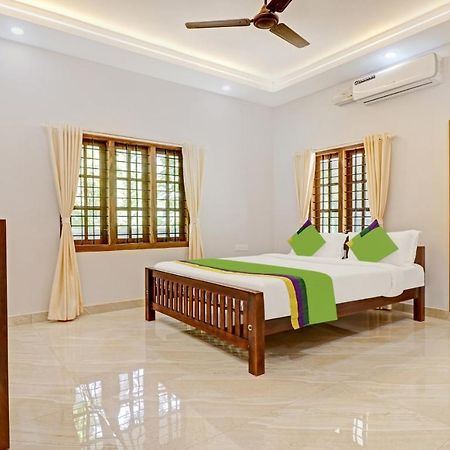 Itsy Hotels Palm Grove By D2V Kochi Eksteriør billede