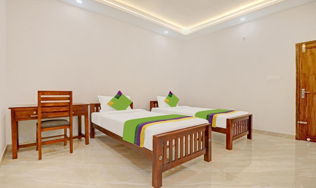 Itsy Hotels Palm Grove By D2V Kochi Eksteriør billede